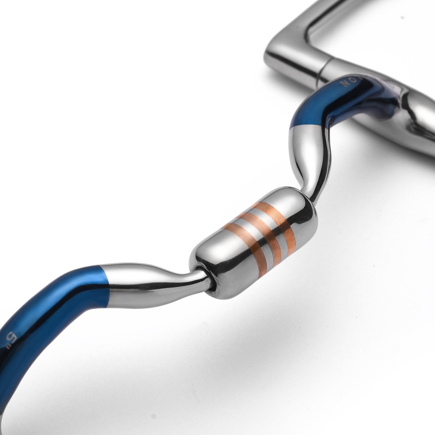 Hunter D Low Port Capsule Sweet Iron Snaffle